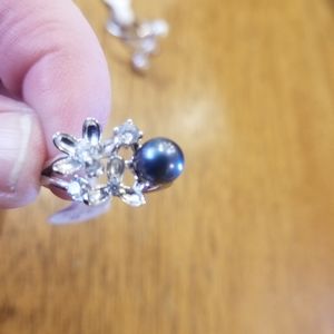 Vantel Pearls ring , size 9